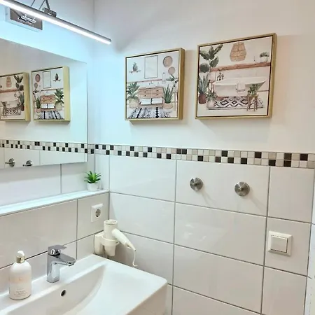 List Five - Your British * Штутгарт